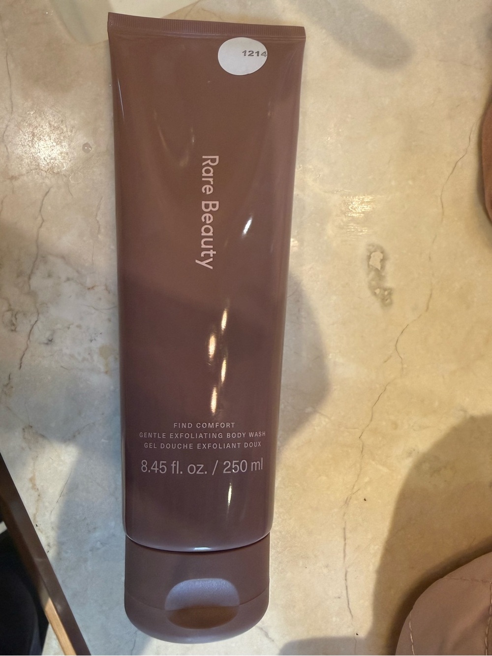 Sealed Rare Beauty Find Comfort Gentle Exfoliating Body Wash - Mauve Brown Tube